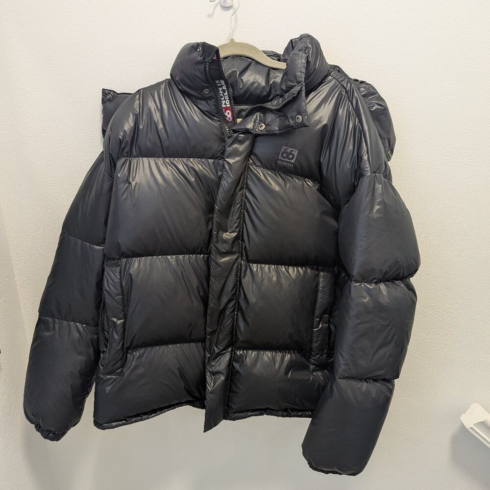 66 Degrees North Men's Black Down Puffer with Adjustable/Removable Hood, Large